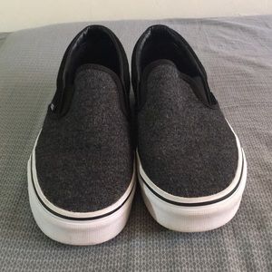 size 9.0 women/7.5 men shoes